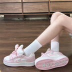 Damen Sportliche Sneakers mit buntem Schnürdesign R&B