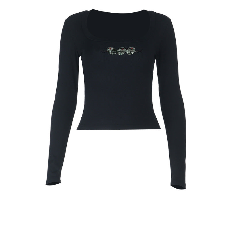 Damen Langarmshirt mit trendigem Neckholder-Ausschnitt und fröhlichem Stickmotiv EB