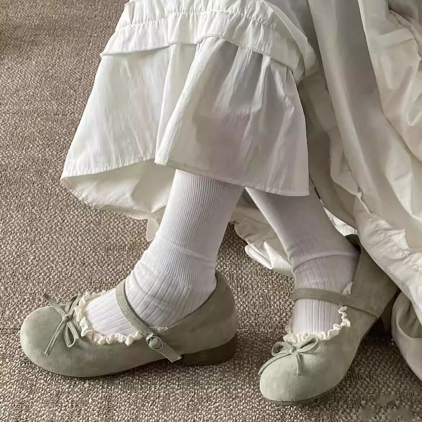Damen Ballerinas mit dekorativem Rüschenelement und komfortablem Absatz