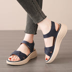 Damen Komfortable Sandalen mit verstellbaren Riemen und gepolstertem Fußbett