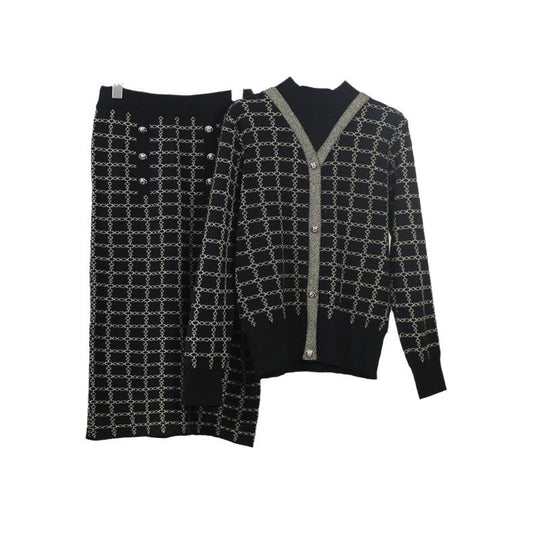 Damen Strickensemble mit dekorativen Knöpfen und elegantem V-Ausschnitt R&B