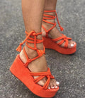Damen Wedge-Sandalen mit verstellbarem Schnürdesign und eleganten Quasten R&B
