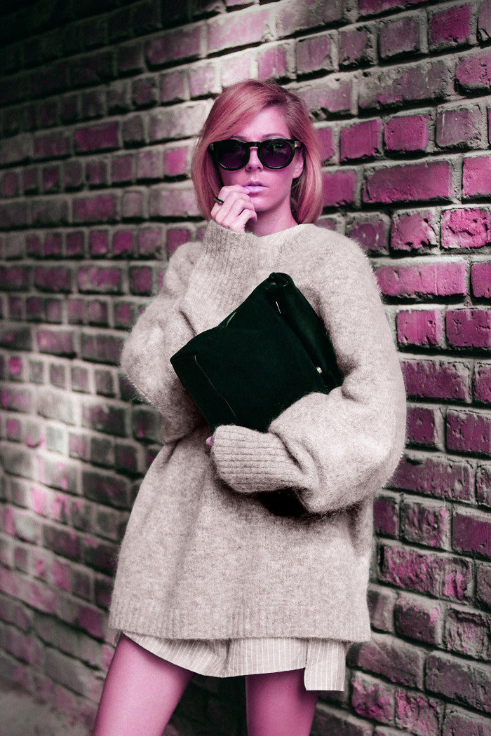 Damen Oversized Strickpullover mit hochabschließendem Kragen und voluminösen Ärmeln R&B