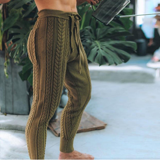 Herren Strickhose mit dezentem Zopfmuster und praktischem Bindegürtel R&B