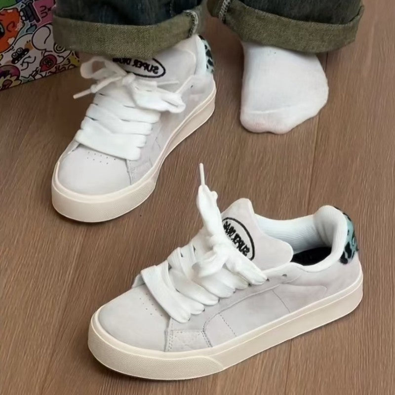 Damen Sneaker im sportlichen Retro-Design R&B
