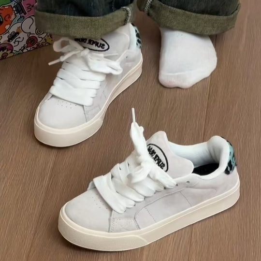 Damen Sneaker im sportlichen Retro-Design R&B