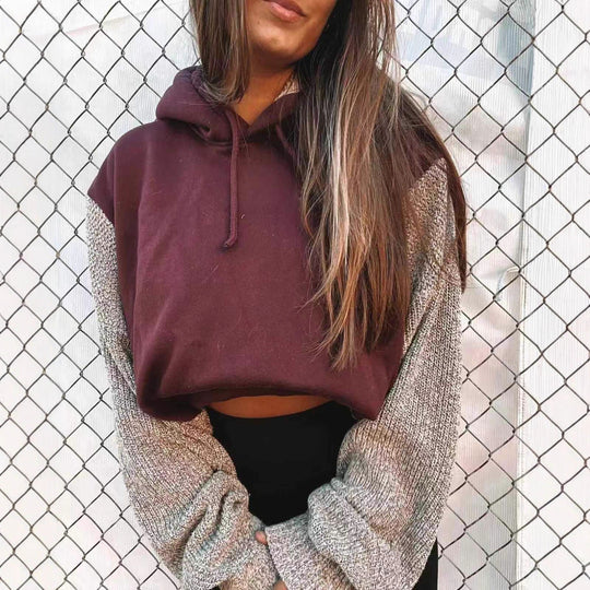 Damen nan Kapuzen-Cropped-Pullover mit weitgeschnittenen Strickärmeln und Kordelzug R&B