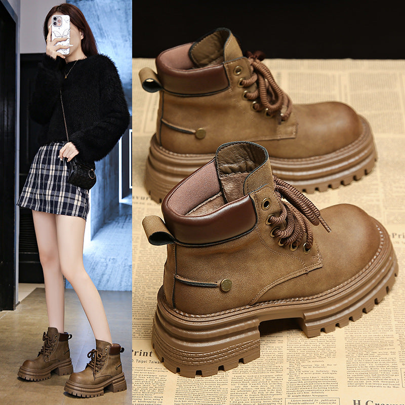 Damen Outdoor Stiefeletten mit robustem Profil und modischem Design R&B