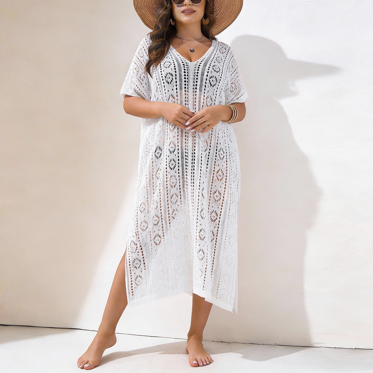 Damen Häkelstrandkleid mit V-Ausschnitt und seitlichem Schlitz R&B