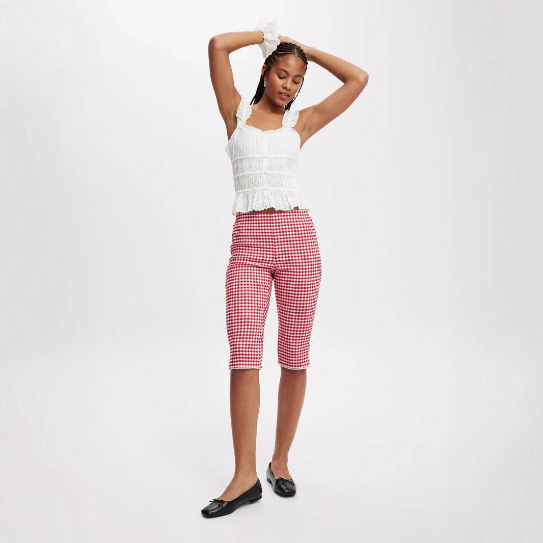Damen luftiges Rüschentop mit Spitzenakzenten und karierter Hose R&B