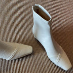 Damen Stiefeletten mit schmalem Schnitt und modischen Nähten