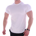 Herren sportliches Kurzarm-T-Shirt mit ergonomischem Schnitt und feuchtigkeitsregulierendem Material