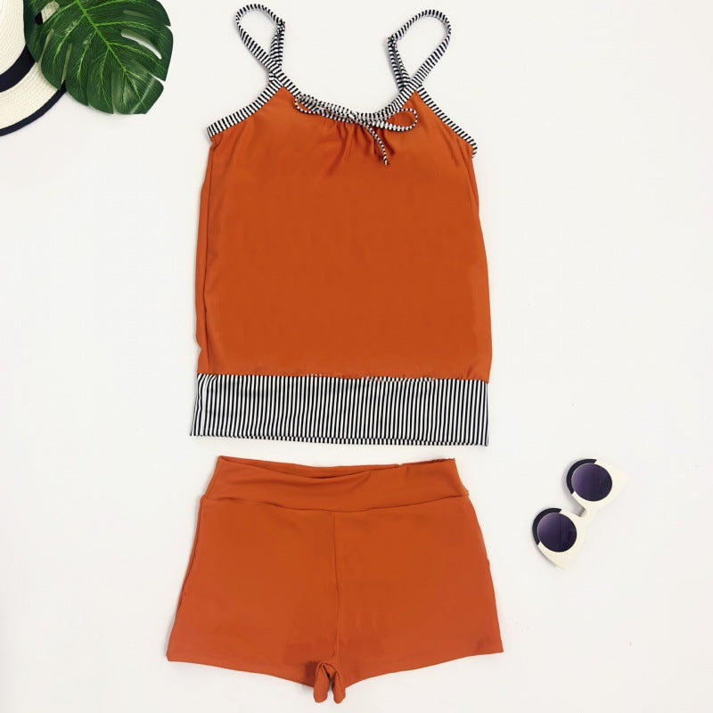 Damen Bikinioberteil mit lässigem Schnitt und kurzen Hosen R&B