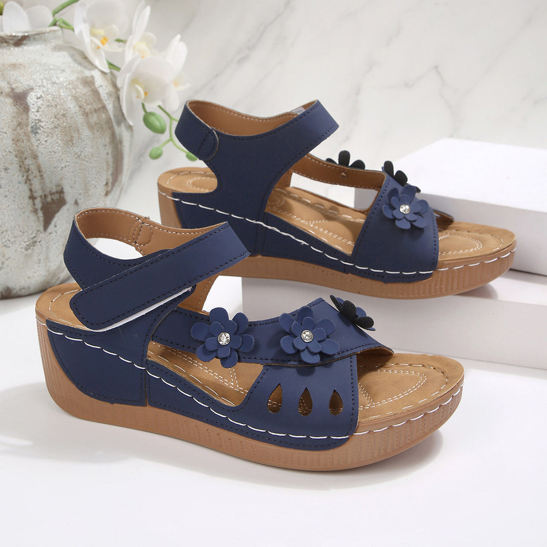 Damen Wedge-Sandalen mit floralem Applikationsdesign und komfortablem Fußbett R&B