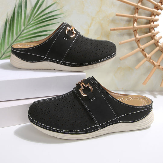 Damen Clogs mit floralem Lochdesign und komfortabler Fußbettgestaltung R&B