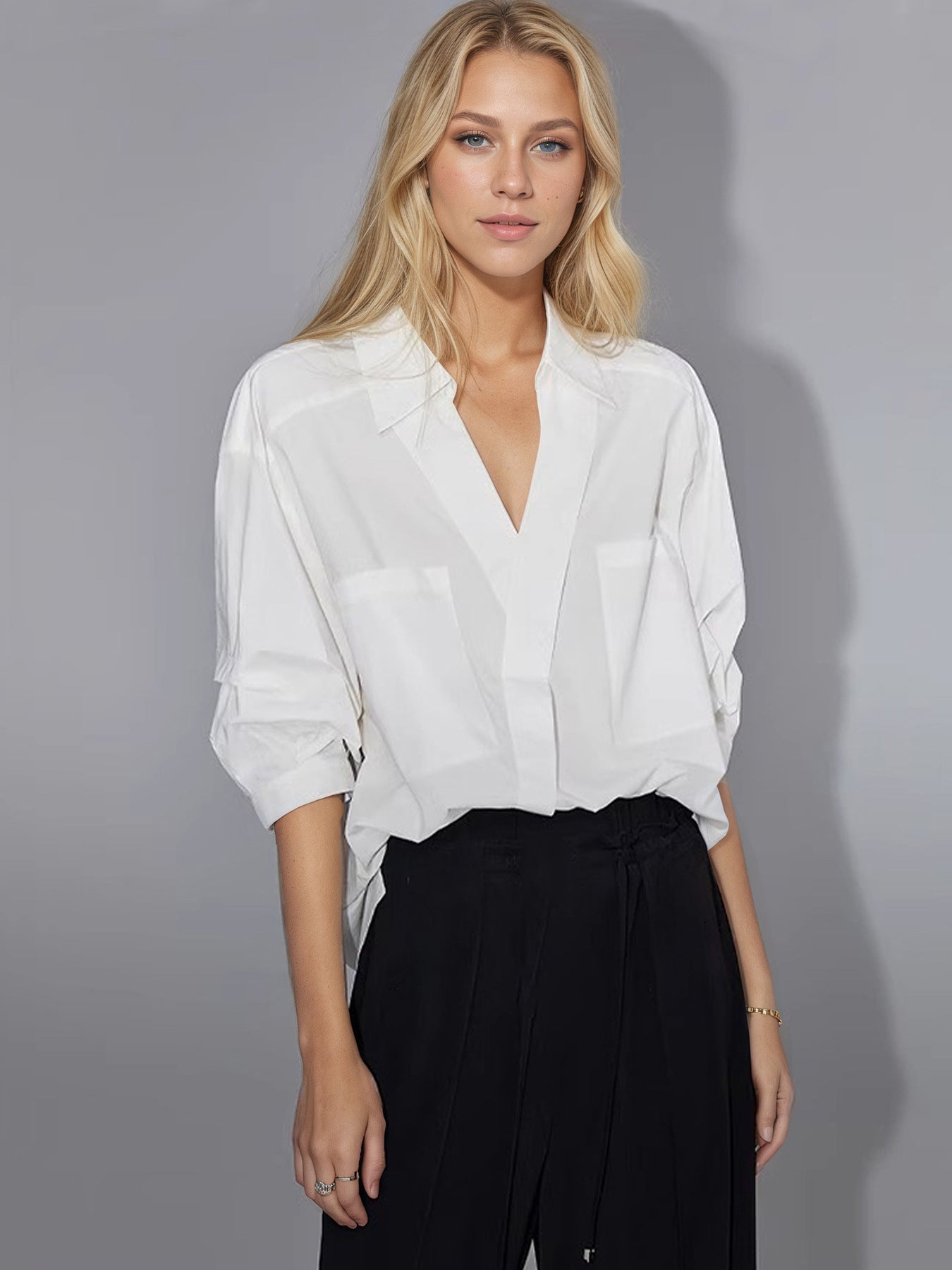 Damen Elegante Oversized Bluse aus hochwertigem Baumwollmix mit verdeckter Knopfleiste R&B