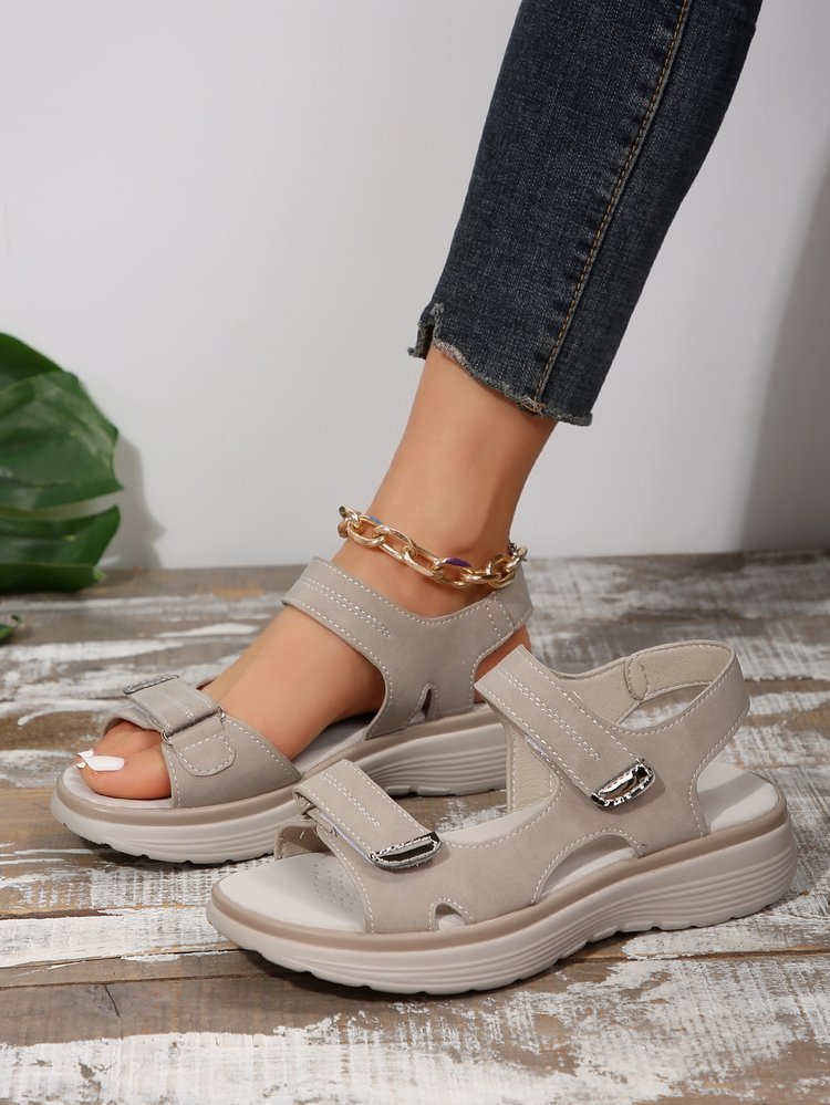 Damen komfortable Sandalen mit verstellbaren Riemen und ergonomischem Fußbett R&B