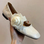 Damen Ballerinas mit floralem Dekor und elastischem Riemen