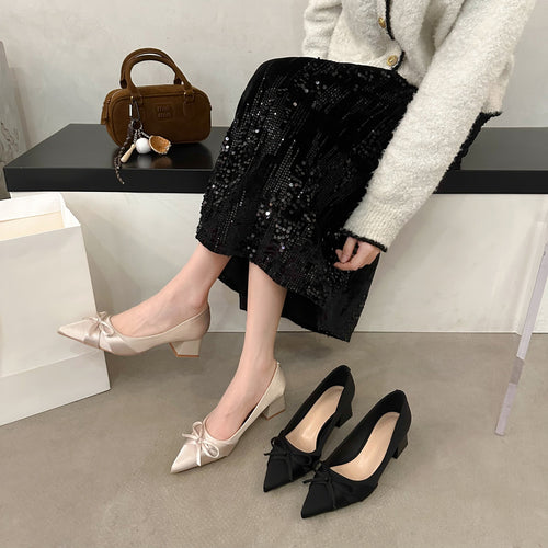 Damen Elegante Pumps mit zartem Schleifen-Detail und komfortablem Blockabsatz R&B