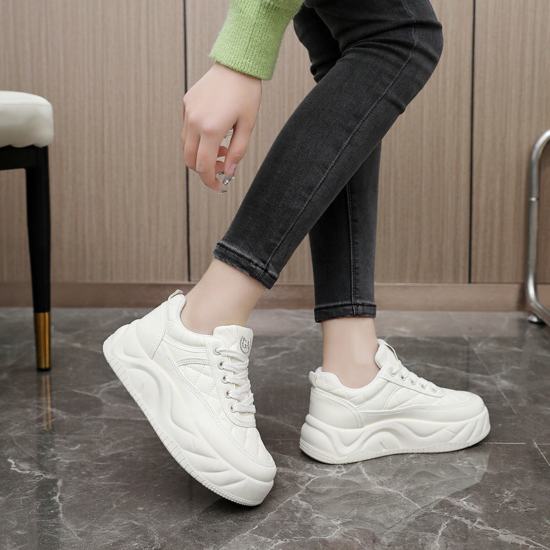 Damen Chunky Sneaker mit gepolstertem Fußbett und modischem Design R&B