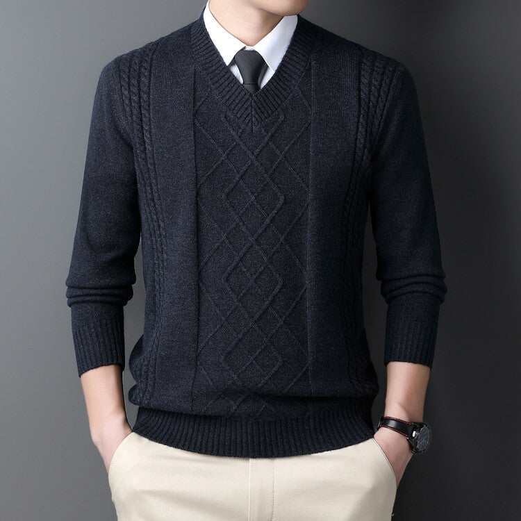 Herren V-Ausschnitt Pullover im modernen Zopfmuster R&B
