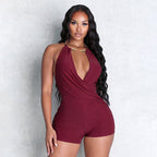 Damen Figurbetonter Playsuit mit tiefem V-Ausschnitt und schwingendem Saum R&B