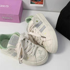 Damen Sneaker mit bunten grafischen Akzenten und bequemem Innenfutter R&B