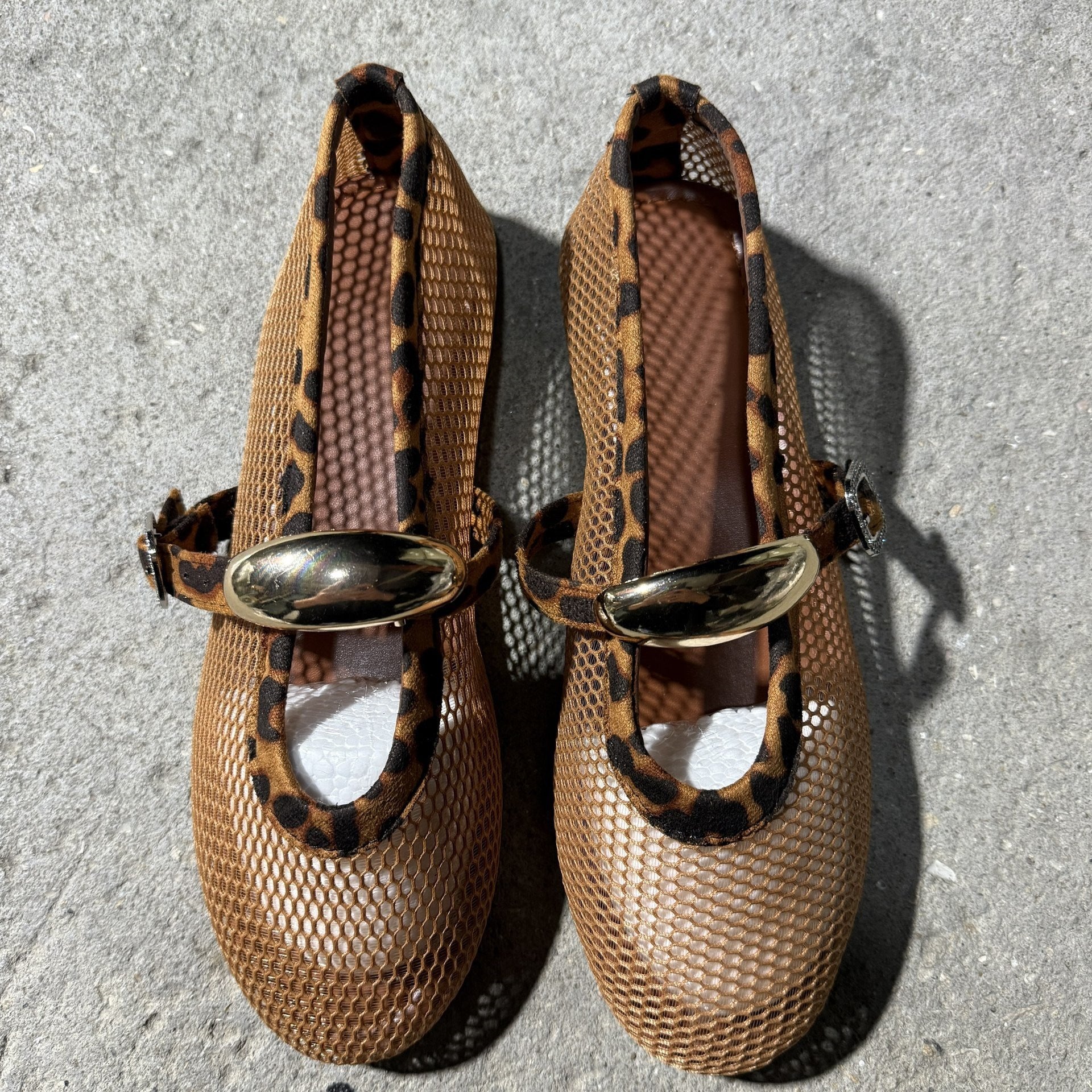Damen Stilettos mit netzartigem Obermaterial und moderner Schnallenapplikation R&B
