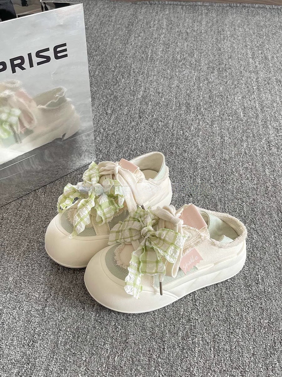 Damen Sneaker mit 3D-Rüschen-Design und atmungsaktivem Obermaterial R&B