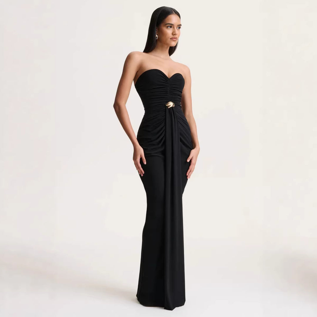 Damen Elegantes und figurbetontes Abendkleid mit gerafftem Design und schimmerndem Detail R&B