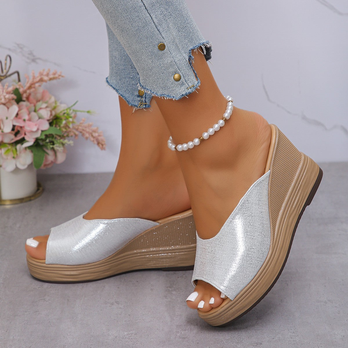 Damen Wedge-Sandalen mit offener Zehenpartie und schimmerndem Obermaterial R&B