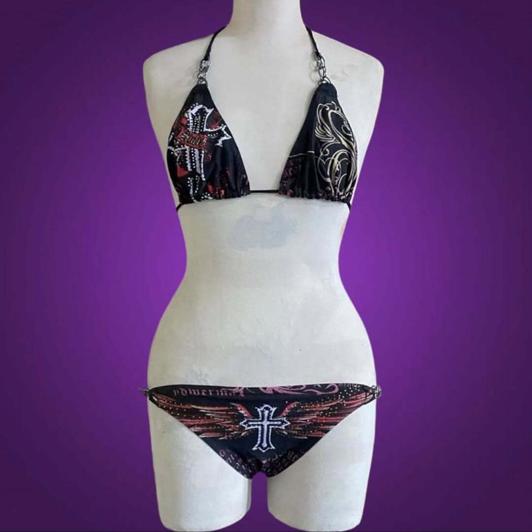 Damen Bikini-Set mit einzigartigem Druck und schimmernden Applikationen R&B