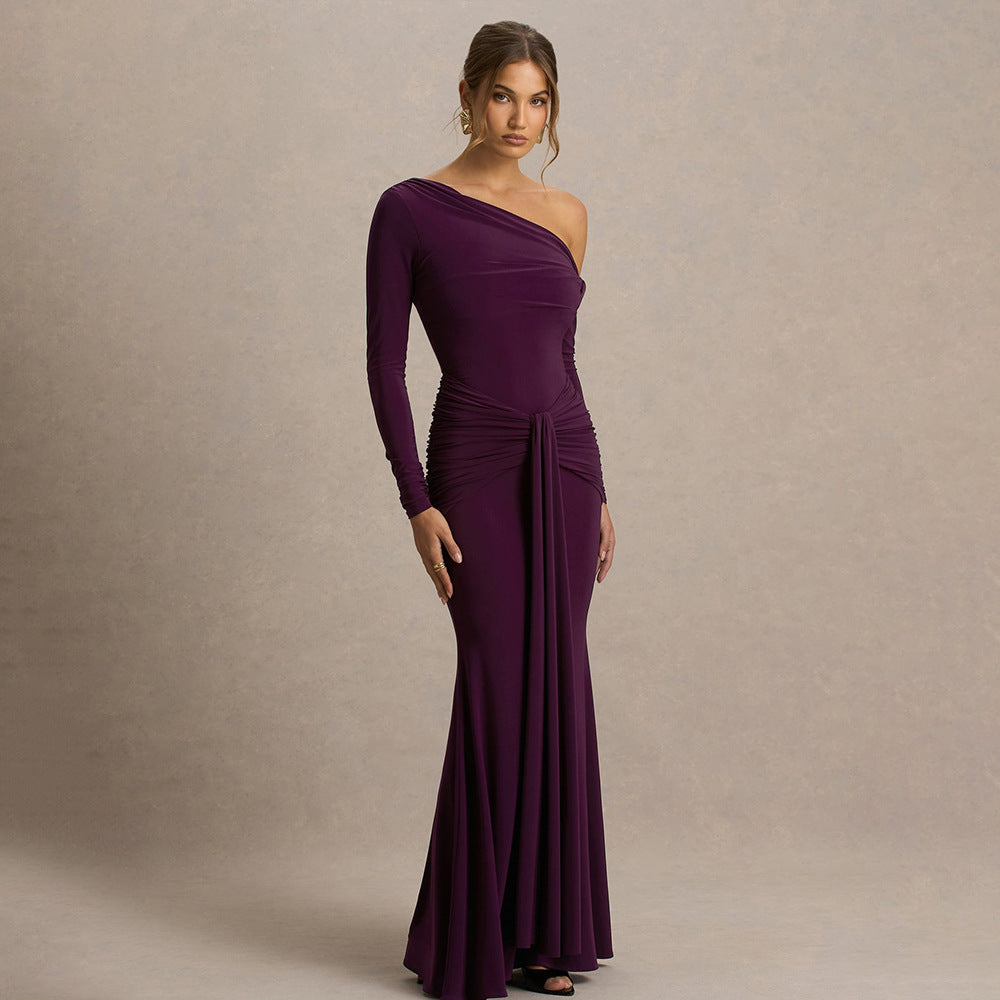 Damen figurbetontes Maxikleid mit asymmetrischem Design und Faltenwurf R&B