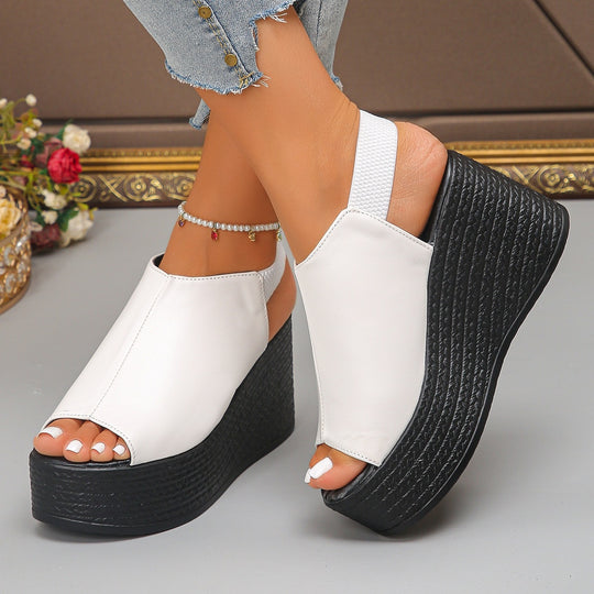 Damen Plattform-Pantoletten mit elegantem offener Zehenpartie und modischem Riemendesign R&B