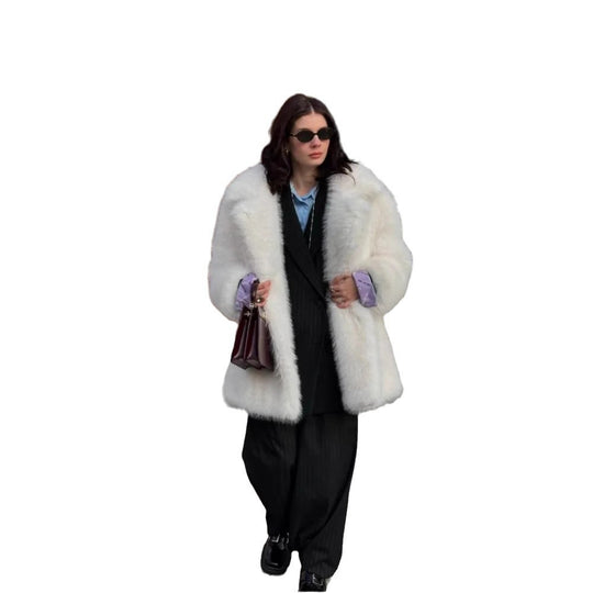Damen Luxuriöse Fuchsimitatjacke mit elegantem Schnitt R&B