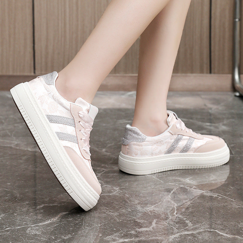 Damen Modische Sneaker mit trendigem Obermaterial und komfortablem Profil R&B