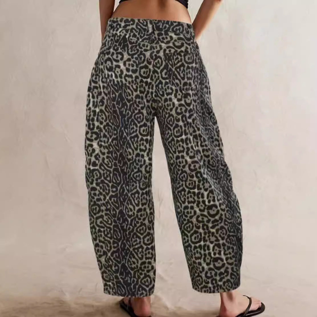 Damen Leichte Sommerhose im Leopardenmuster R&B