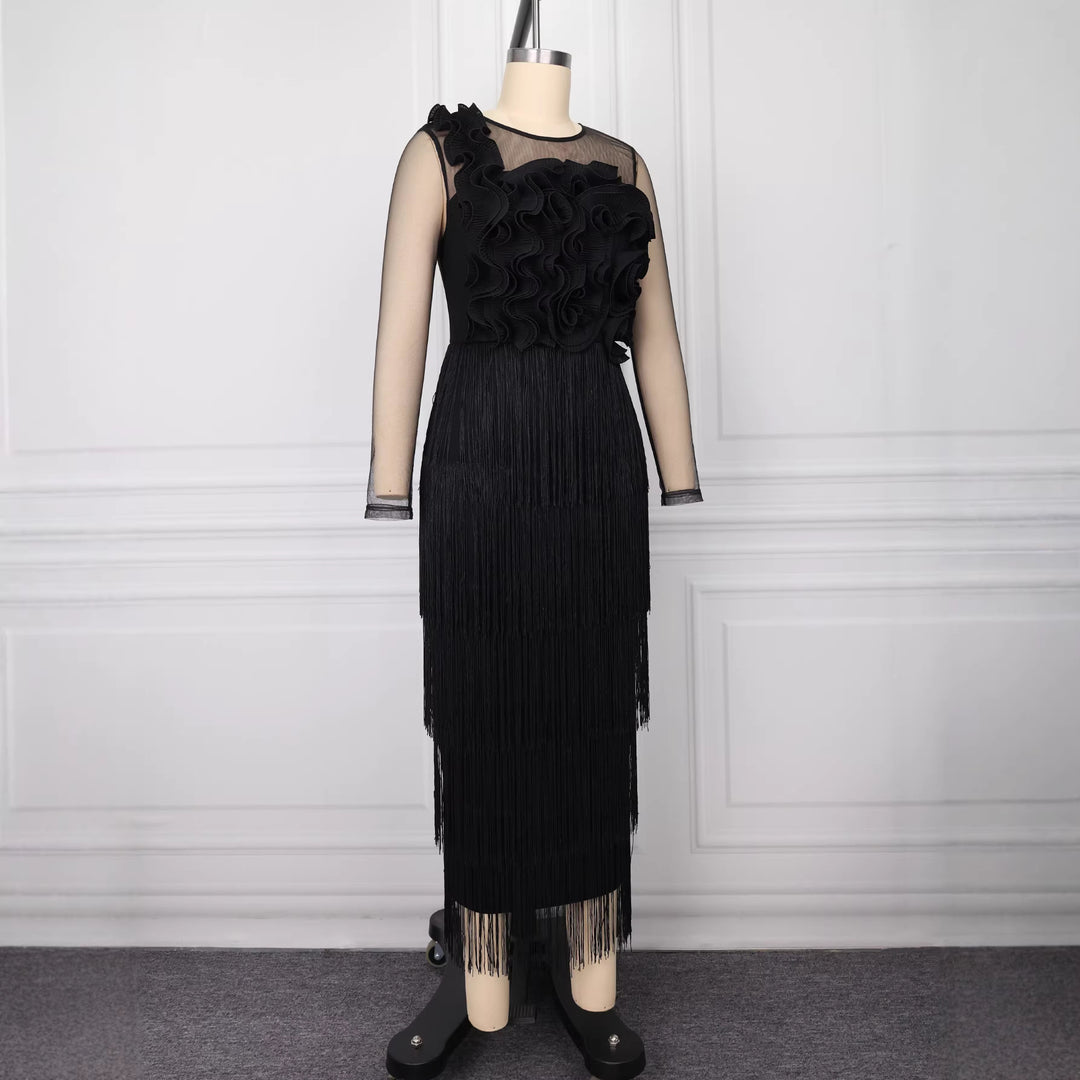 Damen figurbetontes Kleid mit voluminösen Rüschen und Fransen R&B