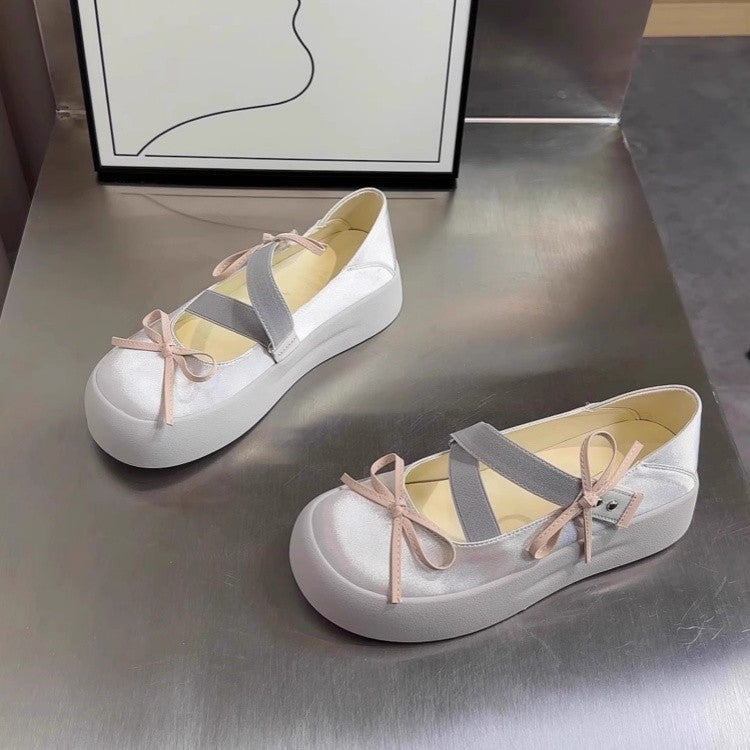 Damen komfortable Ballerinas mit farblichen Akzenten und elastischen Riemen R&B
