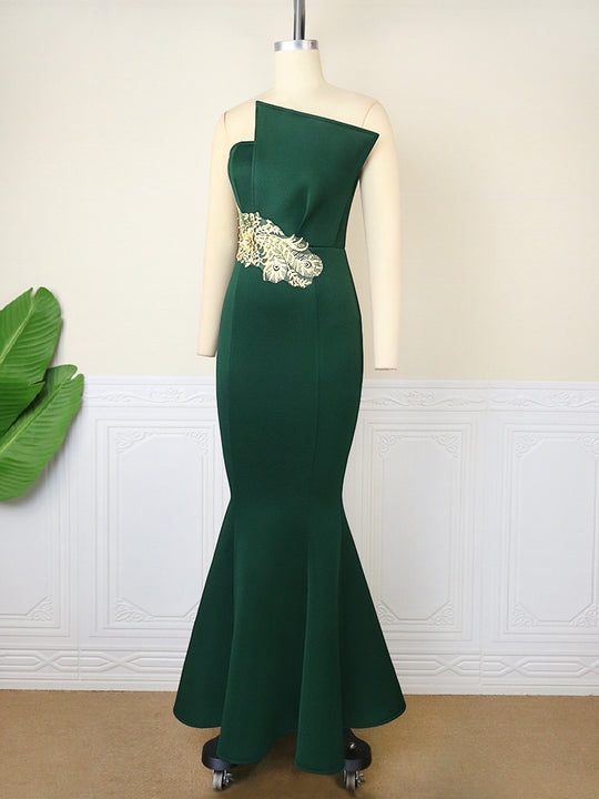 Damen Elegantes asymmetrisches Abendkleid mit floralen Verzierungen R&B