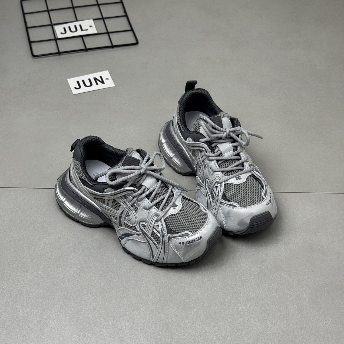 Damen sportliche Laufschuhe mit atmungsaktiver Oberflächenstruktur R&B