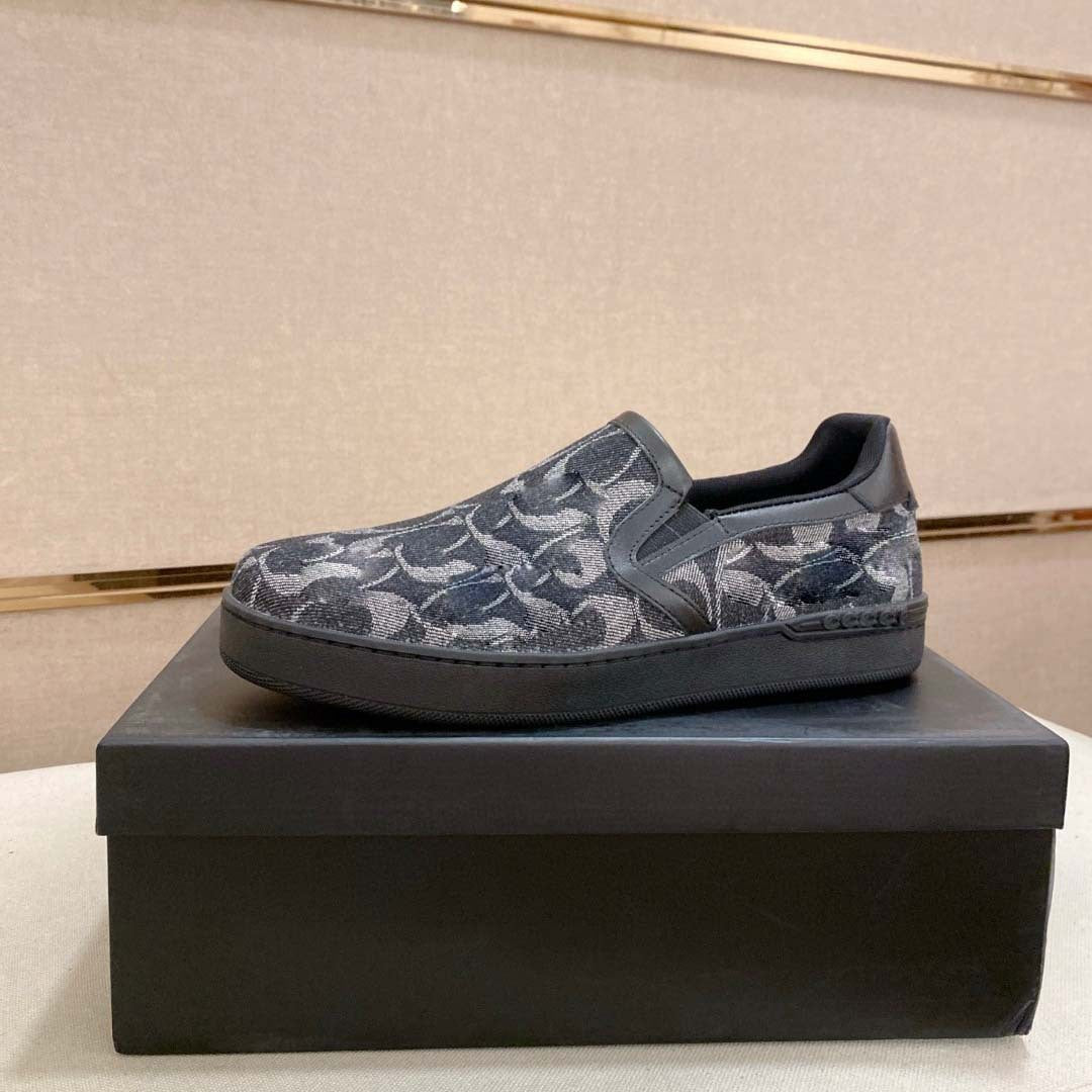 Damen Bequeme Slip-On Sneakers mit modischem Oberflächenmuster R&B
