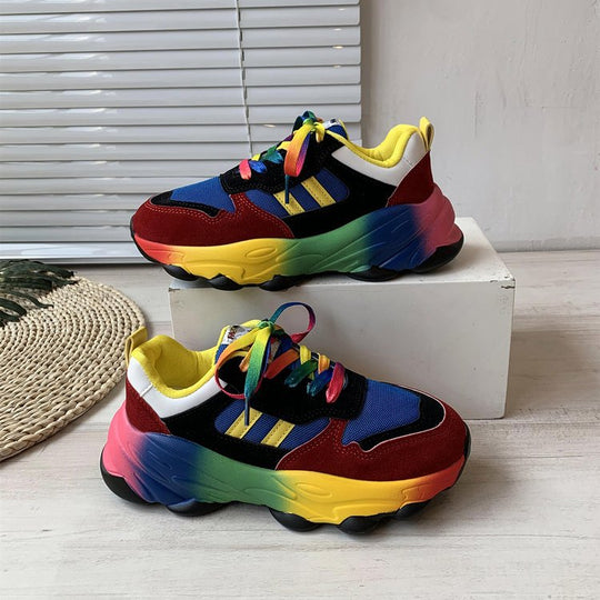 Damen Sportliche Sneakers mit buntem Design und verspielten Schnürsenkeln R&B