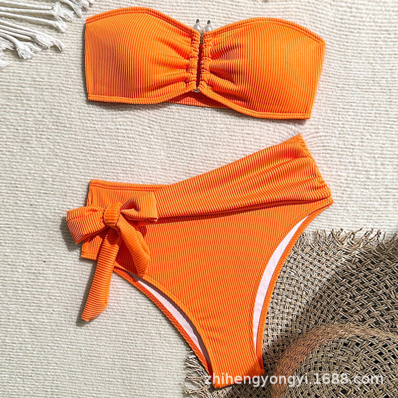 Damen Bandeau-Bikini mit modernem Wickelbund R&B