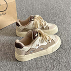 Damen Sneakers mit süßem Gitterdesign und dicker Sohle