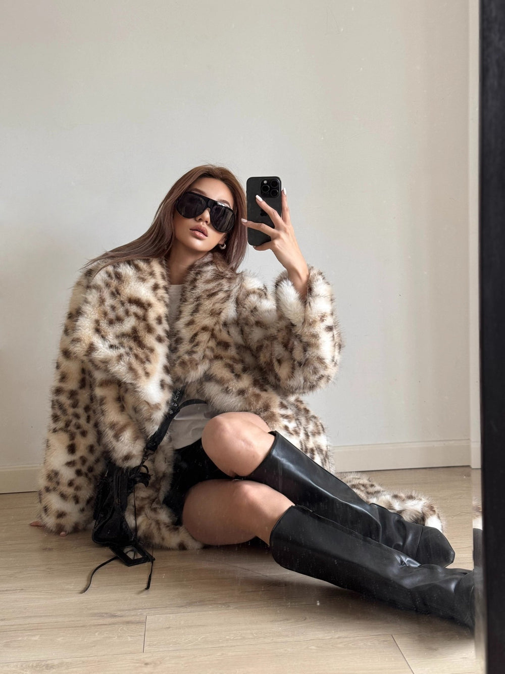 Damen Eleganter Kunstfellmantel mit animalischem Muster R&B