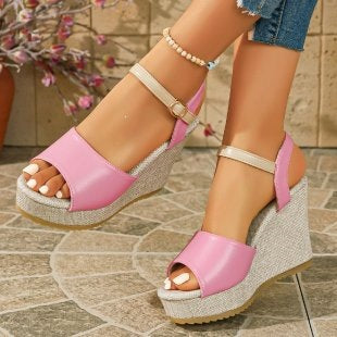 Damen Wedge-Sandalen mit elegantem Riemendetail R&B