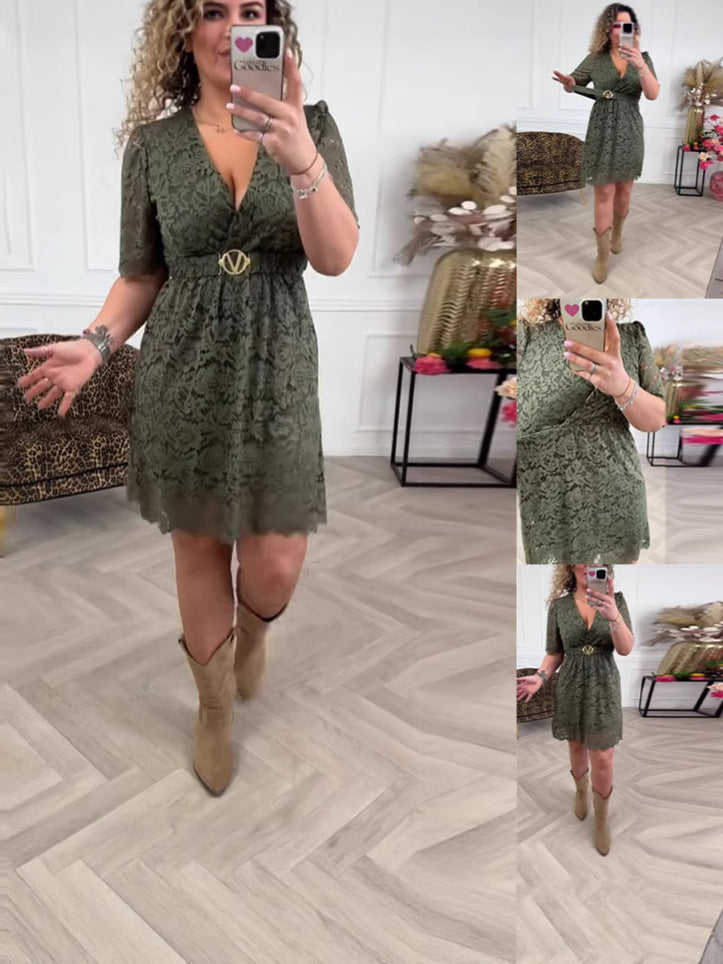 Damen Knielanges Spitzenkleid mit elegantem V-Ausschnitt und dekorativem Gürtel Heidi-Mode