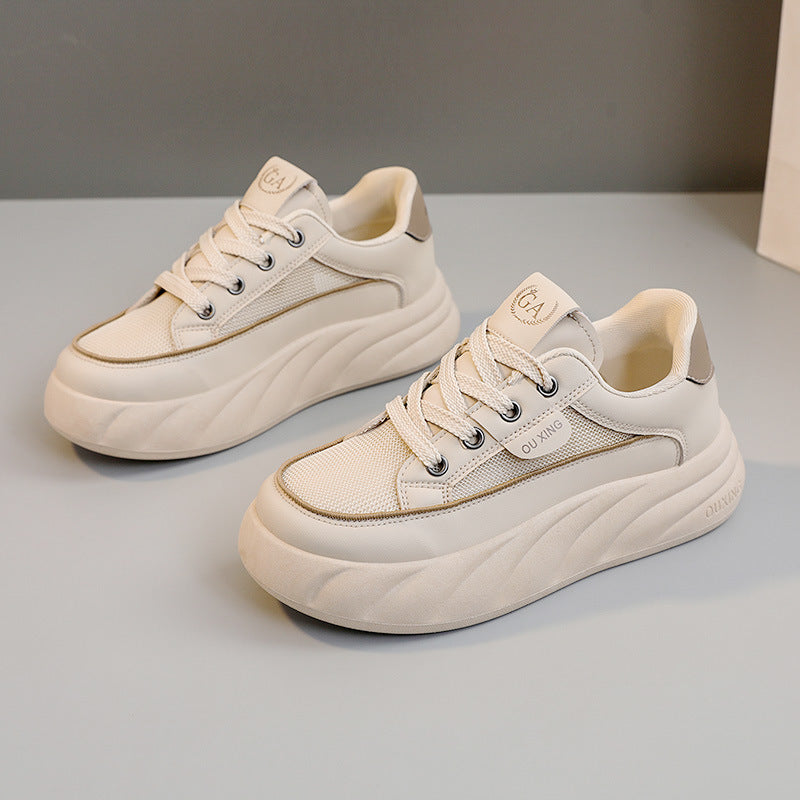 Damen modische Sneakers mit hochgezogenem Sohlenprofil und atmungsaktiven Mesh-Einsätzen R&B