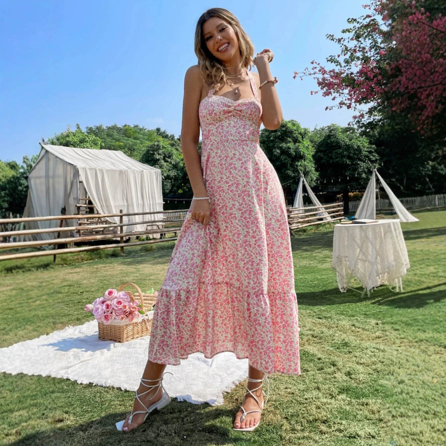 Damen Maxikleid mit floralem Design und gerafftem Saum R&B